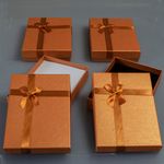 estojo-perolado-colar-laranja