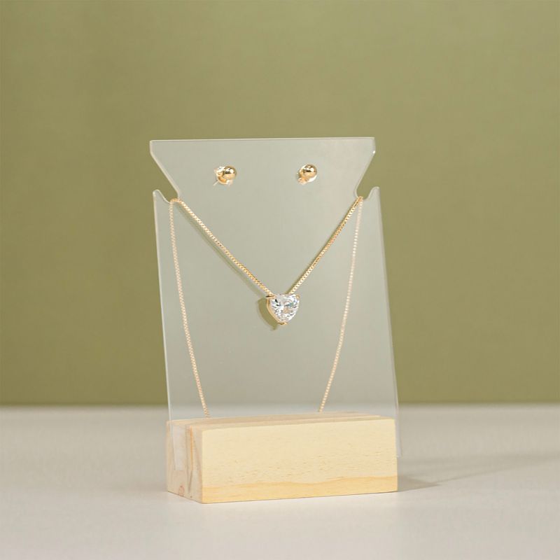 Colar-em-expositor-wood