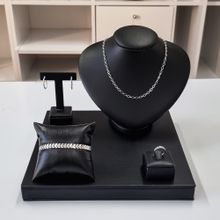 Kit Expositor para Joias em Corino Preto Baixo (5 Peças)